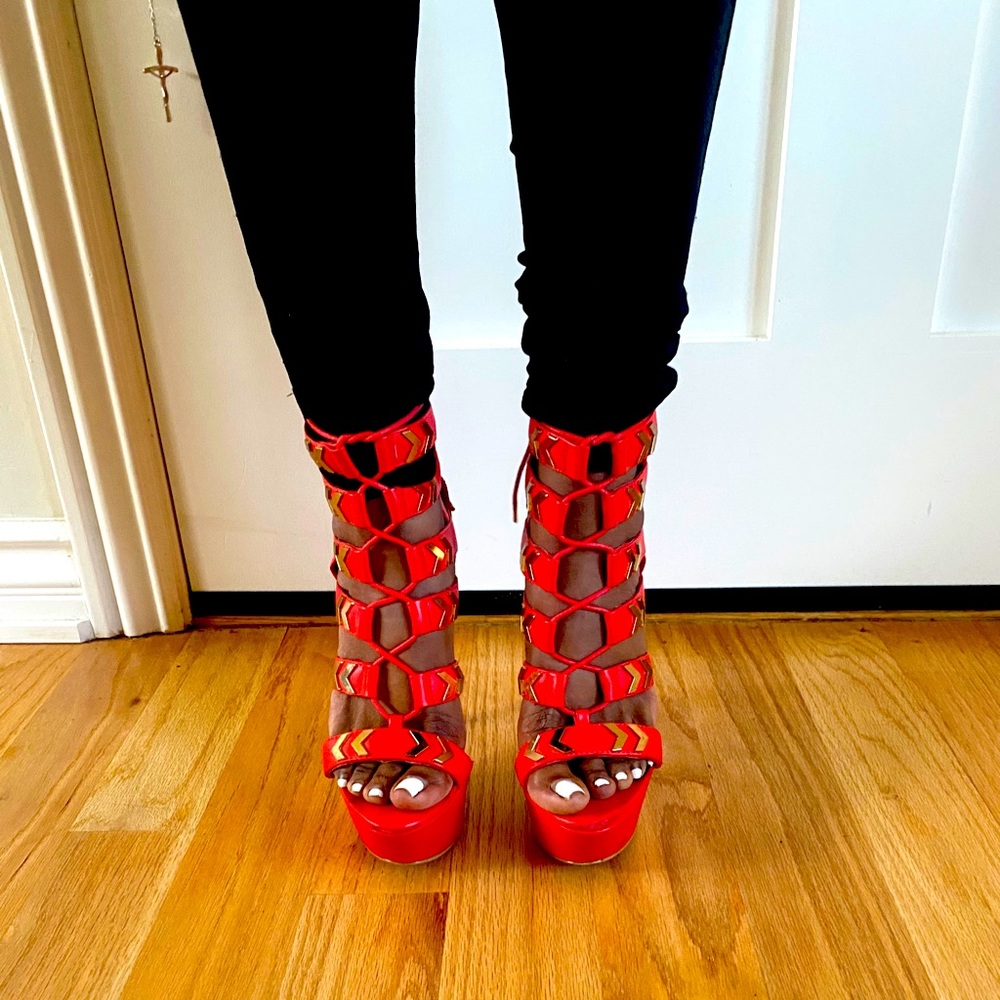 Scene’s platform, laced up heels